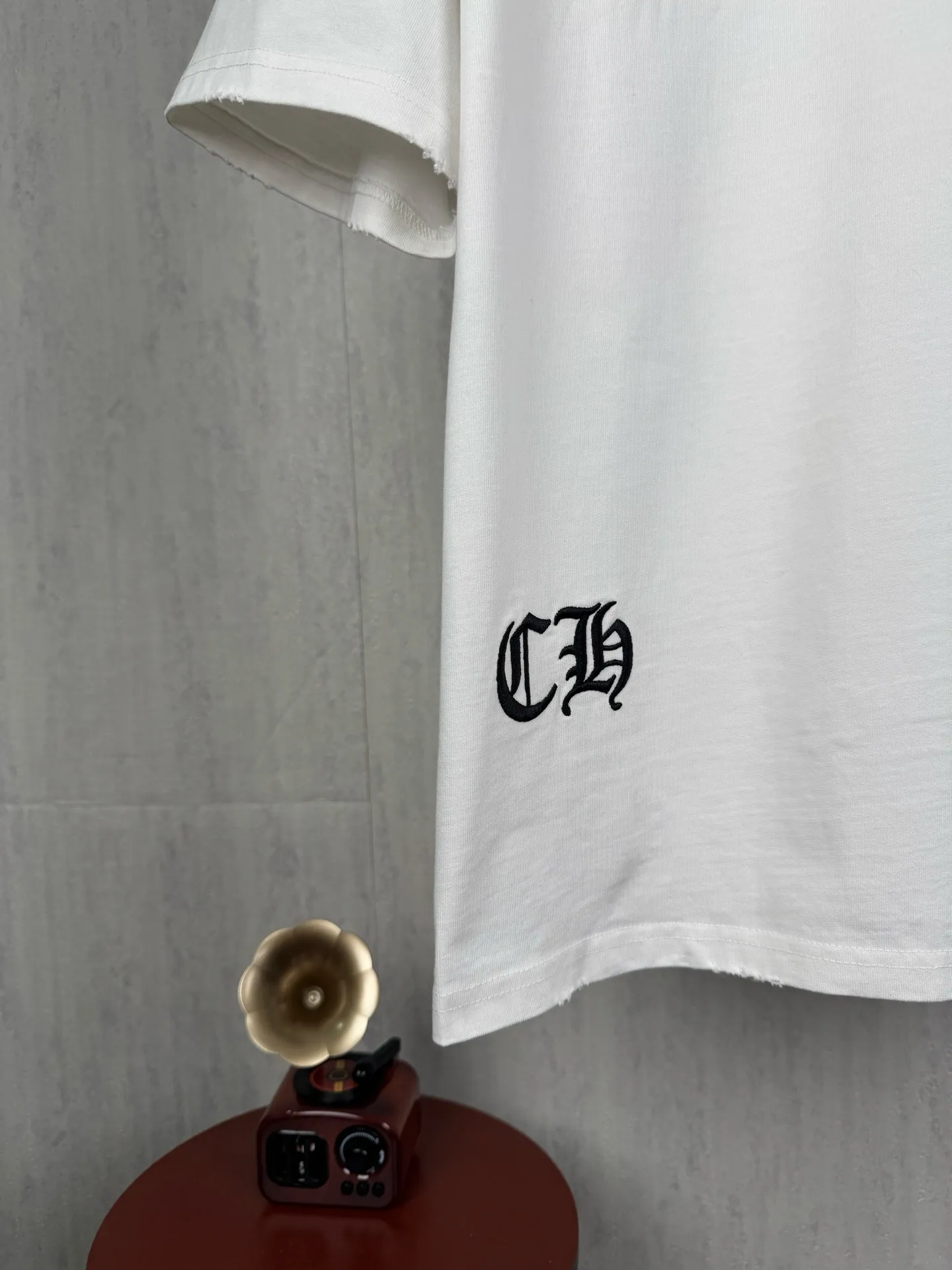 #0313 𝗖𝗵𝗿𝗼𝗺𝗲 𝗛𝗲𝗮𝗿𝘁𝘀/ 2026 New Arrival Original T 👑 ！ ！ ✟ ！ 👍 ✂️Quality , ！ 。 ： ➕100% 。Authentic ➕ ➕3D ➕ ： ！ ！ Authentic ！ Same Style ！ ：White Black Size：S-XL